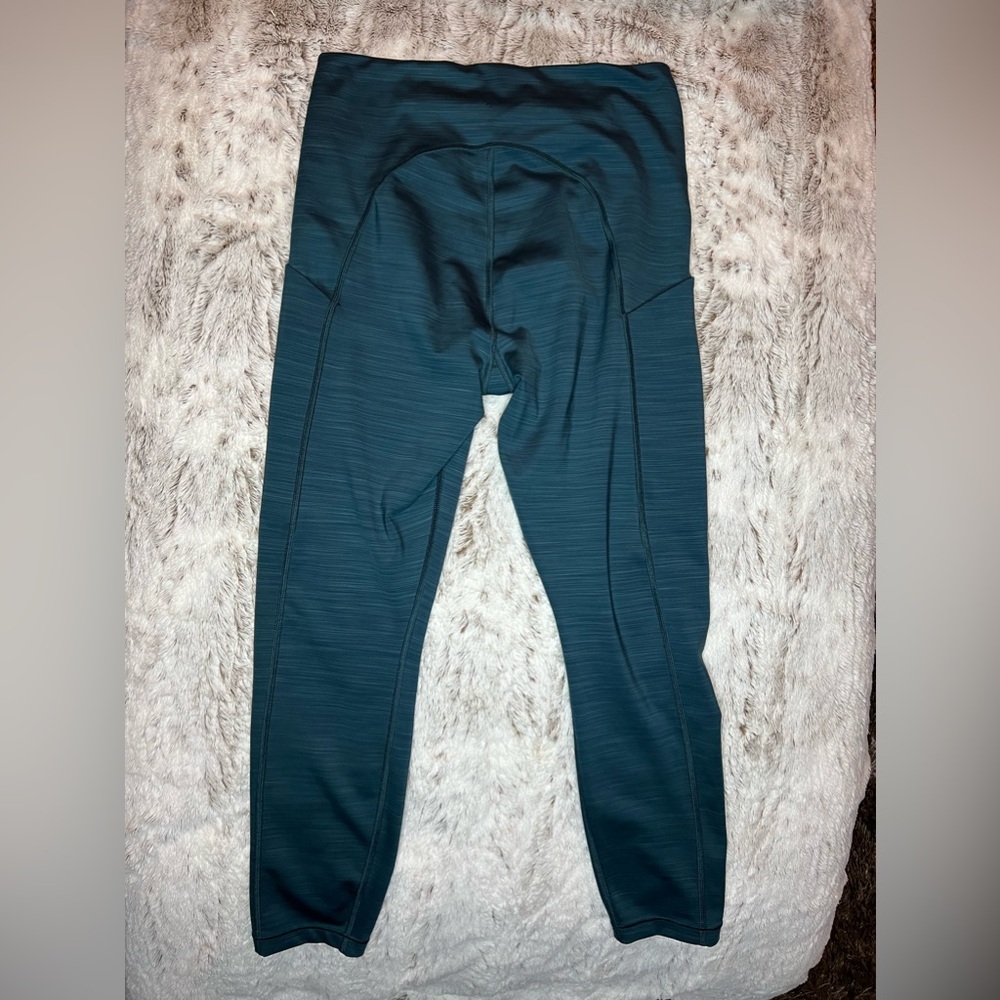 Athleta ULTIMATE STASH 7/8 TIGHT - Picture 2 of 5